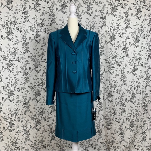 Tahari Dresses & Skirts - NWT Tahari Turquoise Skirt Suit